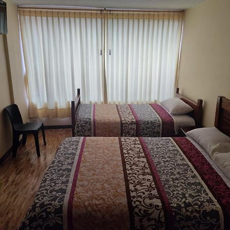 Hostal El Confort Quito Norte Esterno foto