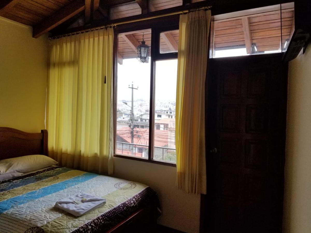 Hostal El Confort Quito Norte Esterno foto
